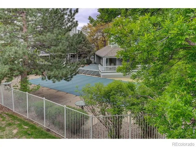 7492 Singing Hills Drive Boulder, CO 80301