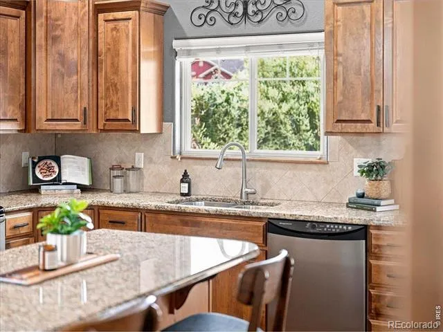 765 Grays Peak Lane Berthoud, CO 80513
