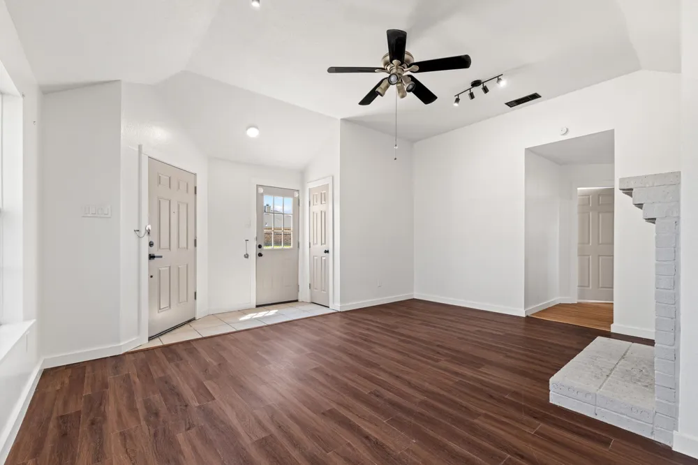 1618 Windmill Lane Mesquite, TX 75149