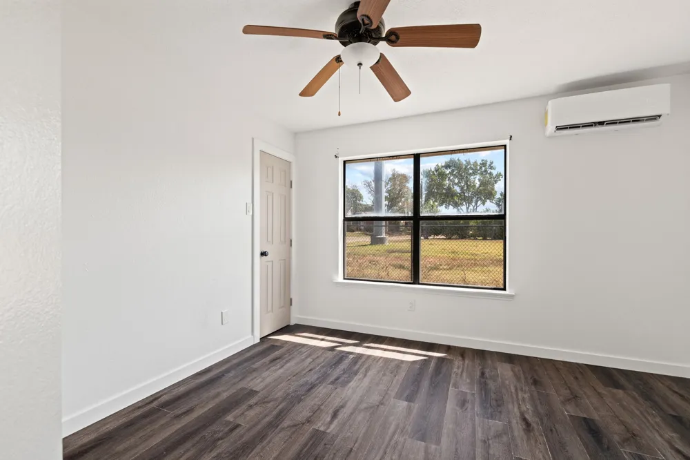 1618 Windmill Lane Mesquite, TX 75149