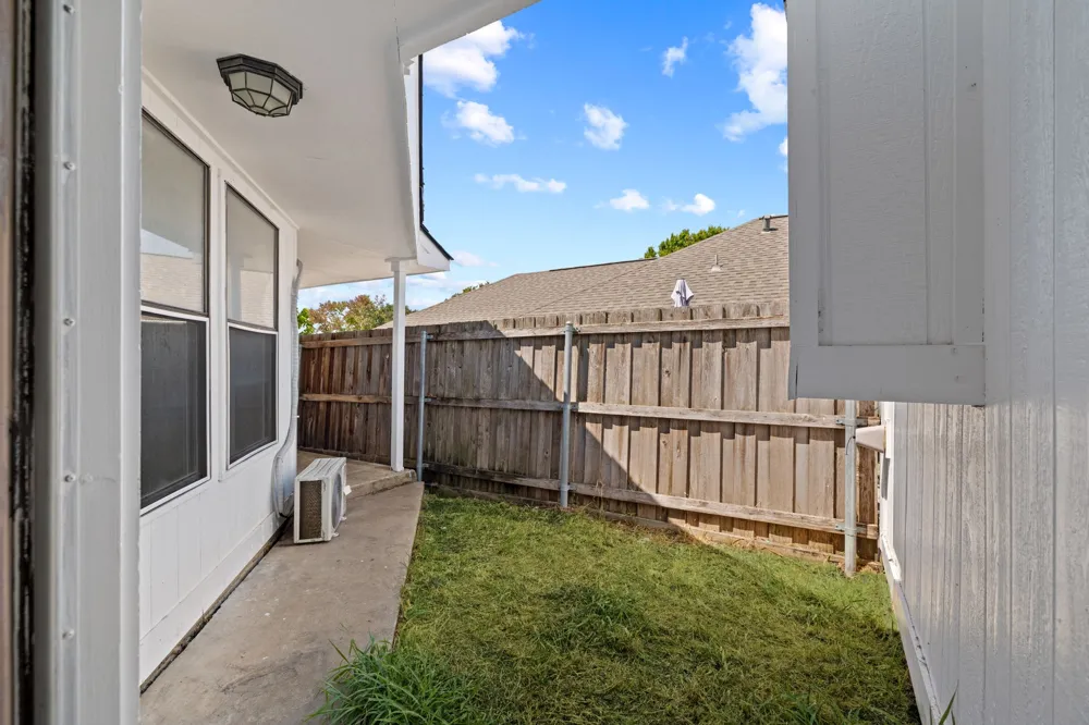 1618 Windmill Lane Mesquite, TX 75149