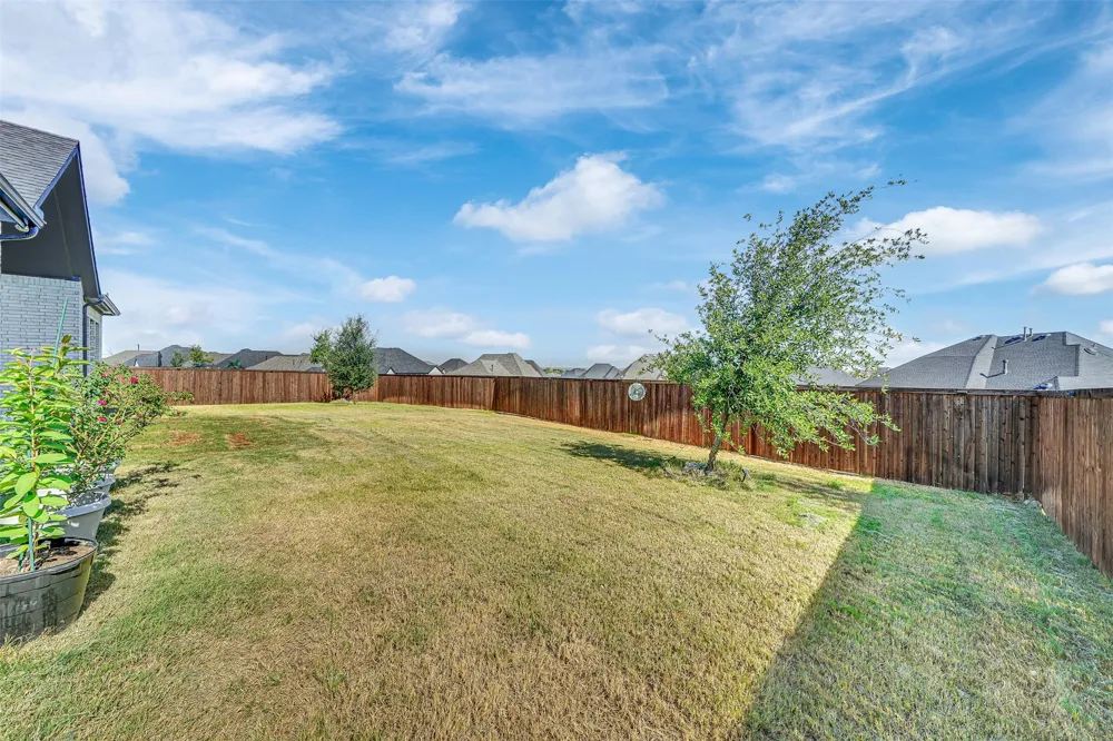 531 Syracuse Street Haslet, TX 76052