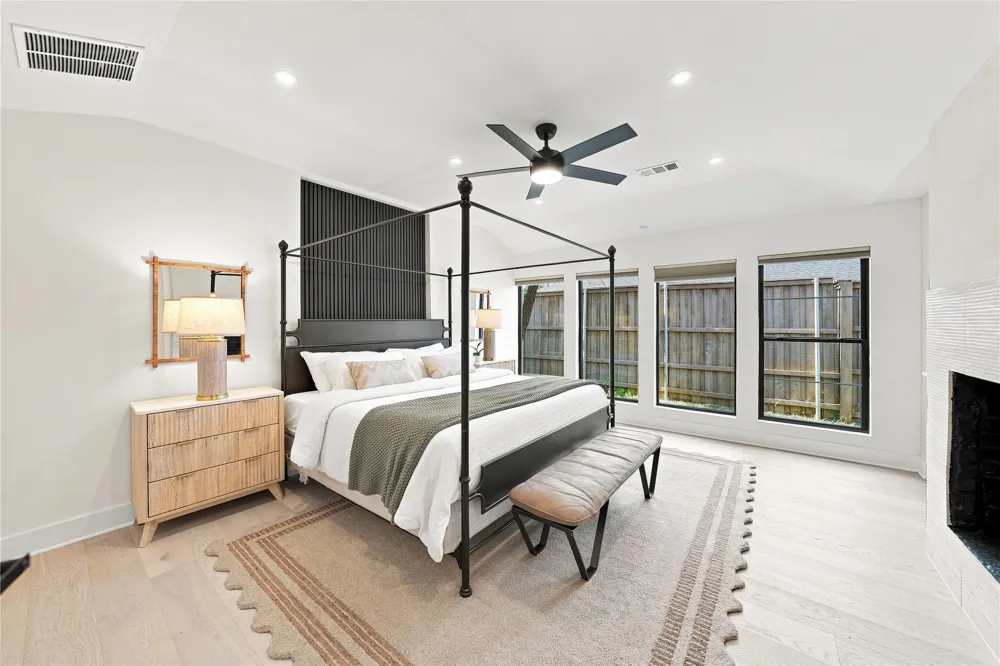 16212 Spring Creek Road Dallas, TX 75248