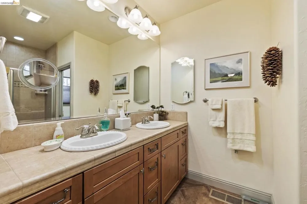 24822 Quartz Ave Mi Wuk Village, CA 95346