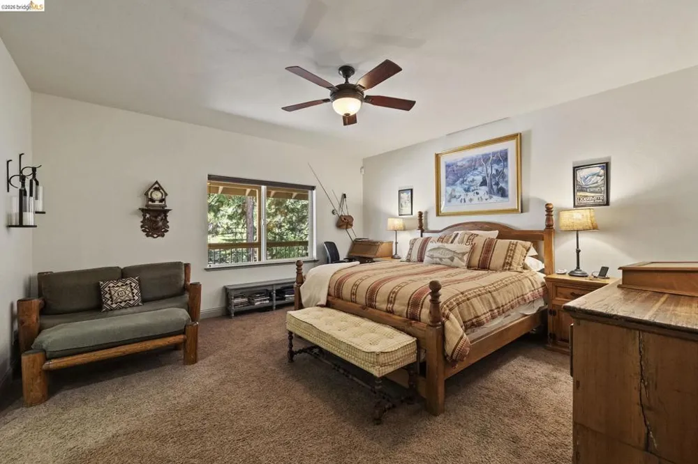 24822 Quartz Ave Mi Wuk Village, CA 95346