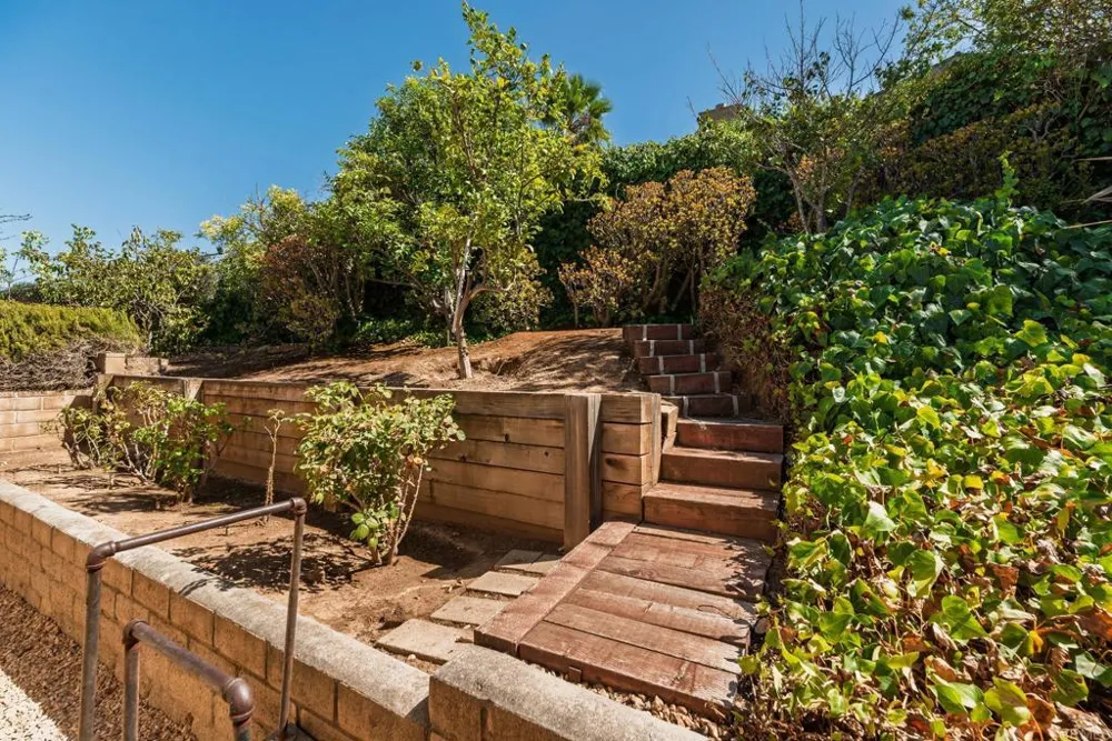 8764 Glenira Avenue La Mesa, CA 91941