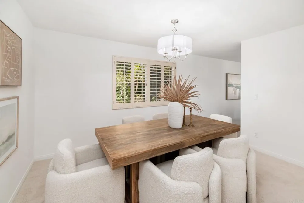 8764 Glenira Avenue La Mesa, CA 91941