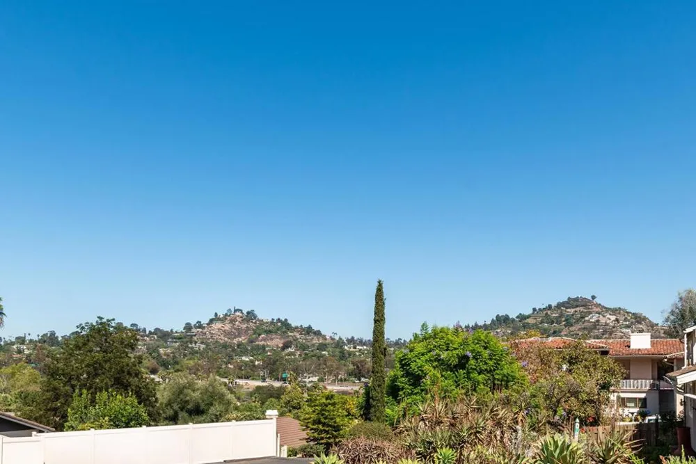 8764 Glenira Avenue La Mesa, CA 91941