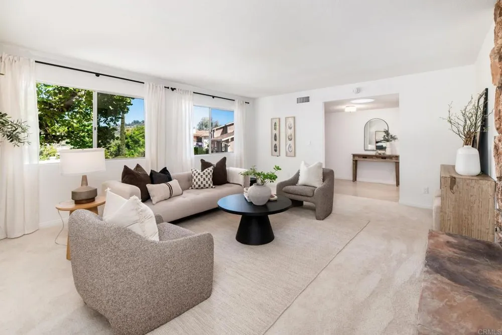 8764 Glenira Avenue La Mesa, CA 91941