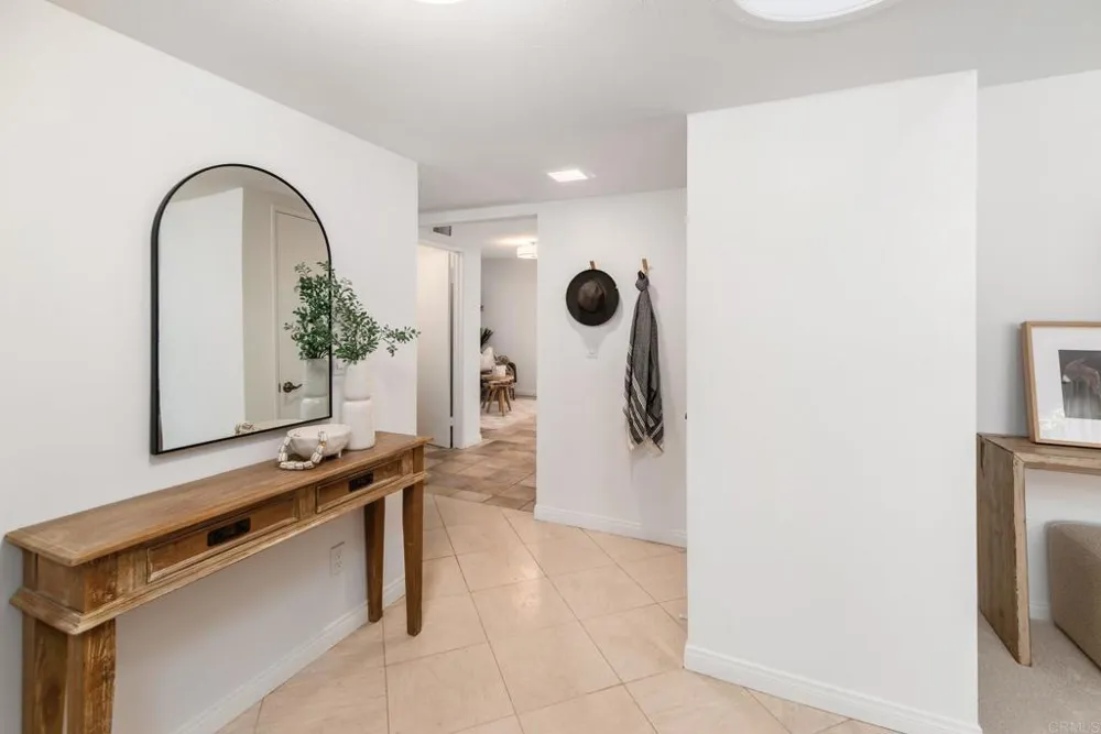 8764 Glenira Avenue La Mesa, CA 91941