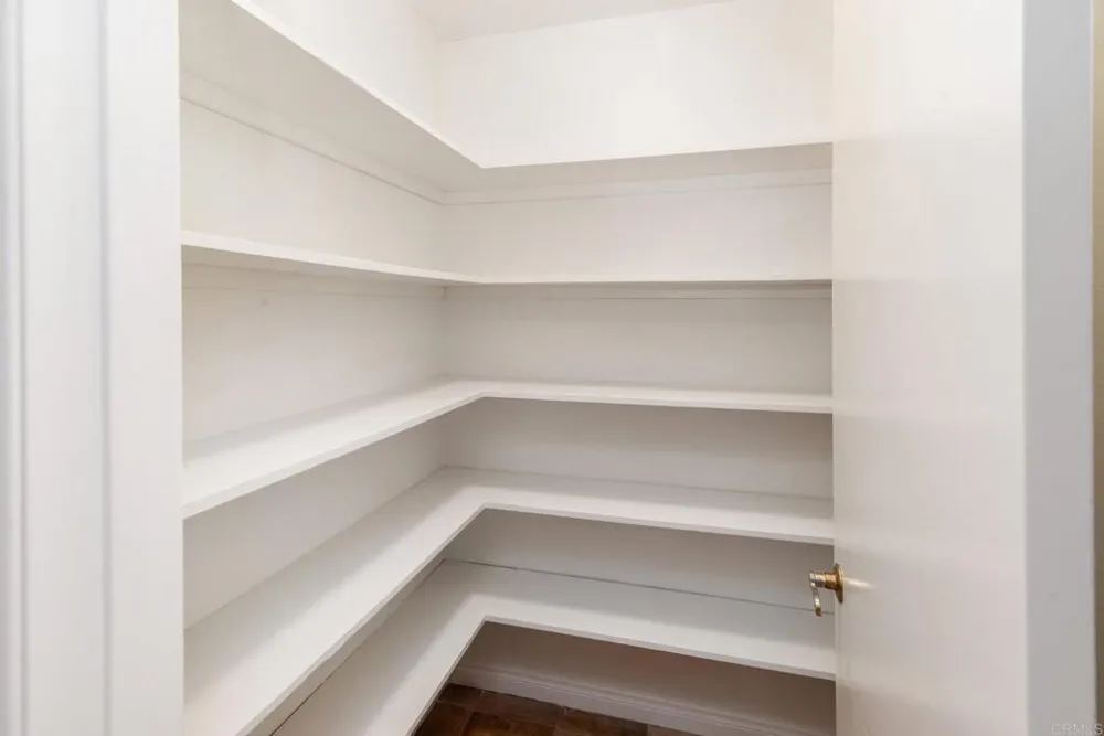 8764 Glenira Avenue La Mesa, CA 91941