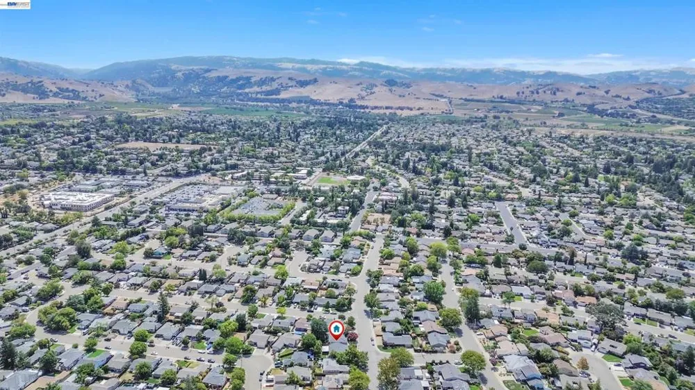 1400 Wagoner Dr Livermore, CA 94550