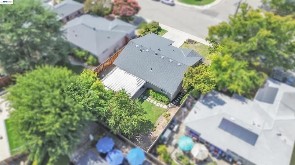 1400 Wagoner Dr Livermore, CA 94550