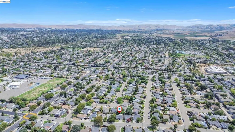 1400 Wagoner Dr Livermore, CA 94550