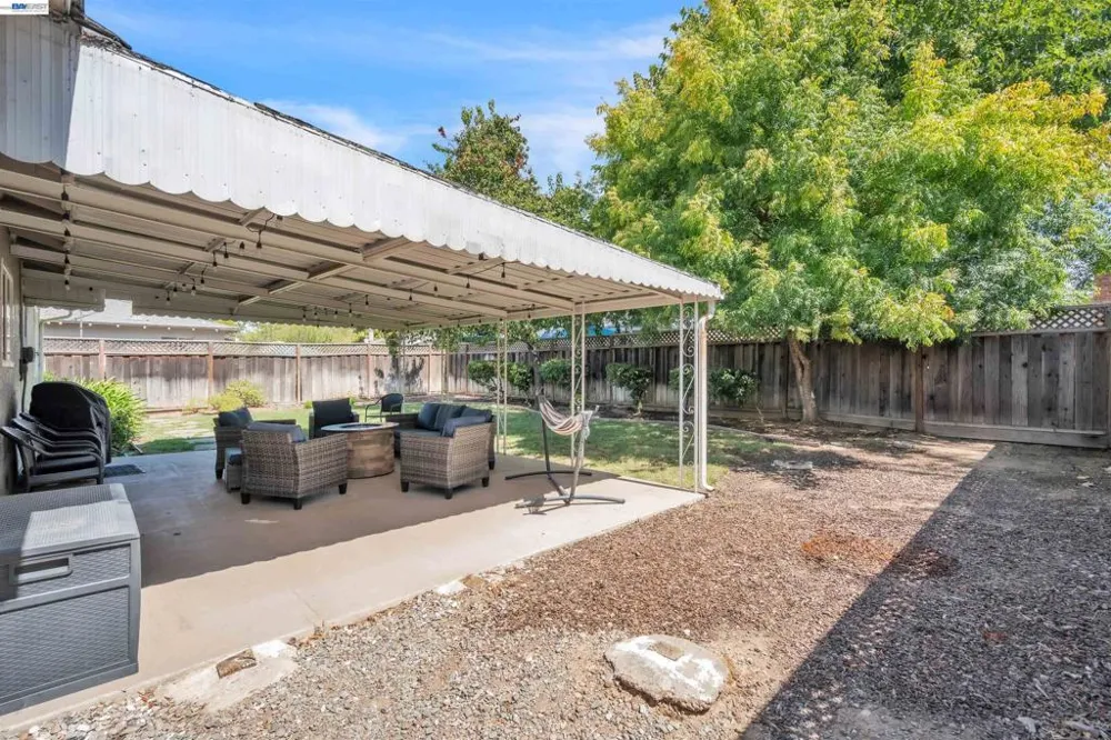 1400 Wagoner Dr Livermore, CA 94550