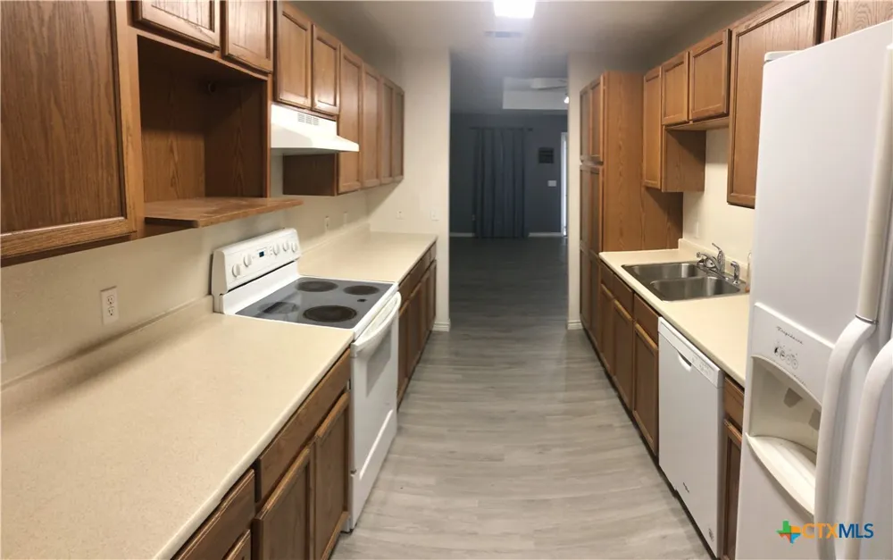 2722 Heynis New Braunfels, TX 78130