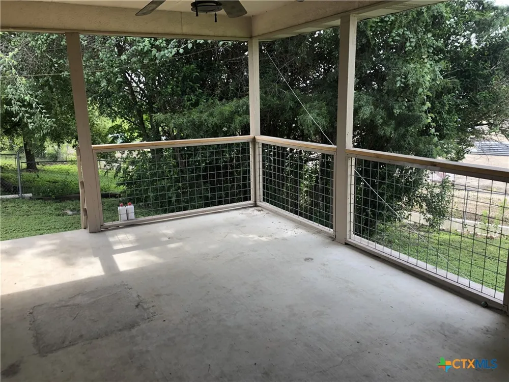 2722 Heynis New Braunfels, TX 78130