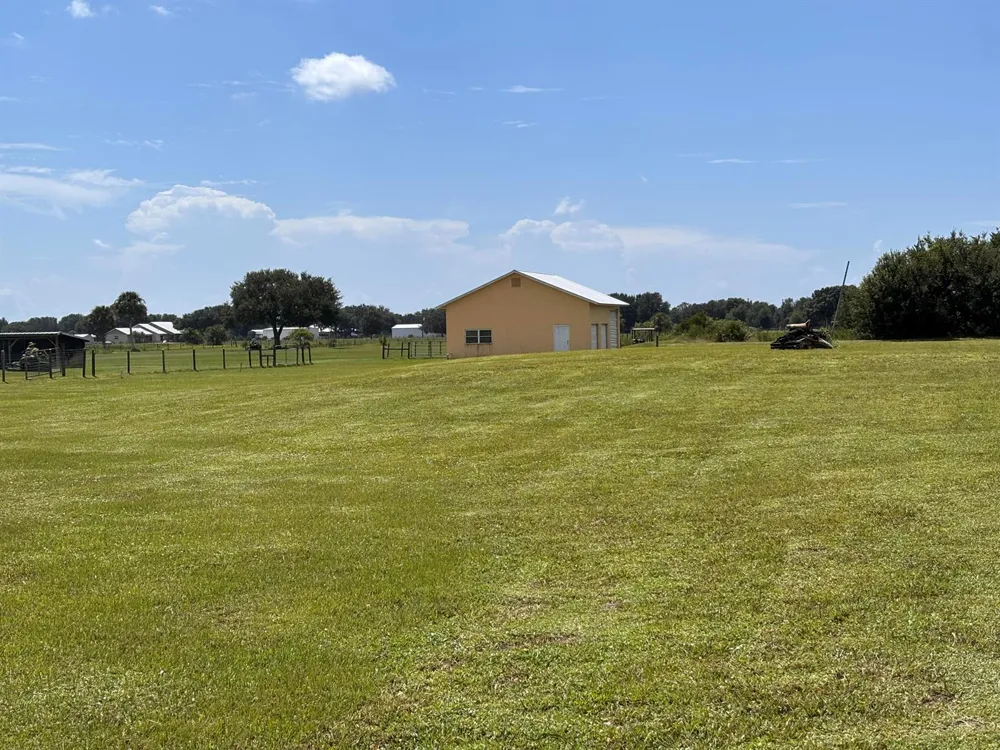7972 SW 13TH STREET Okeechobee, FL 34974