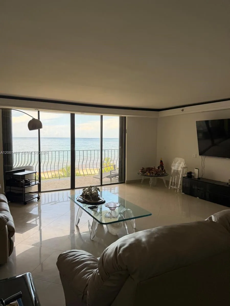 8877 Collins Ave #708 Surfside, FL 33154