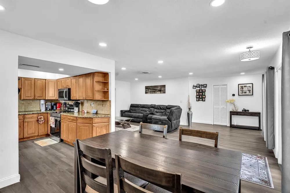 5260 SW 6TH PLACE Margate, FL 33068