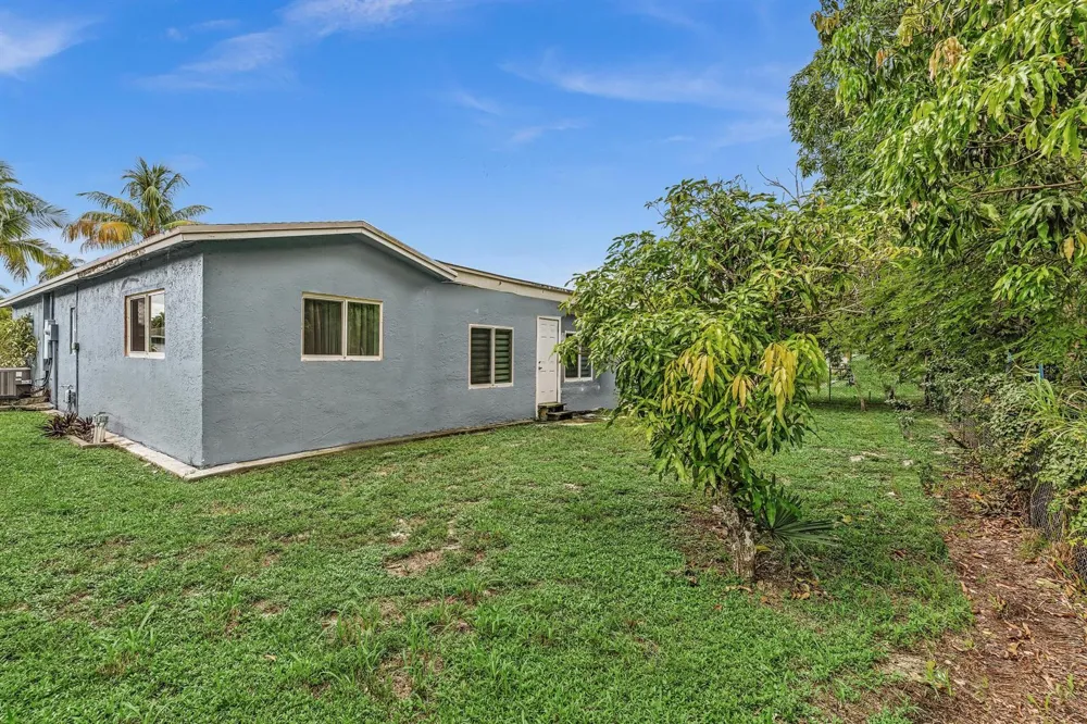 5260 SW 6TH PLACE Margate, FL 33068