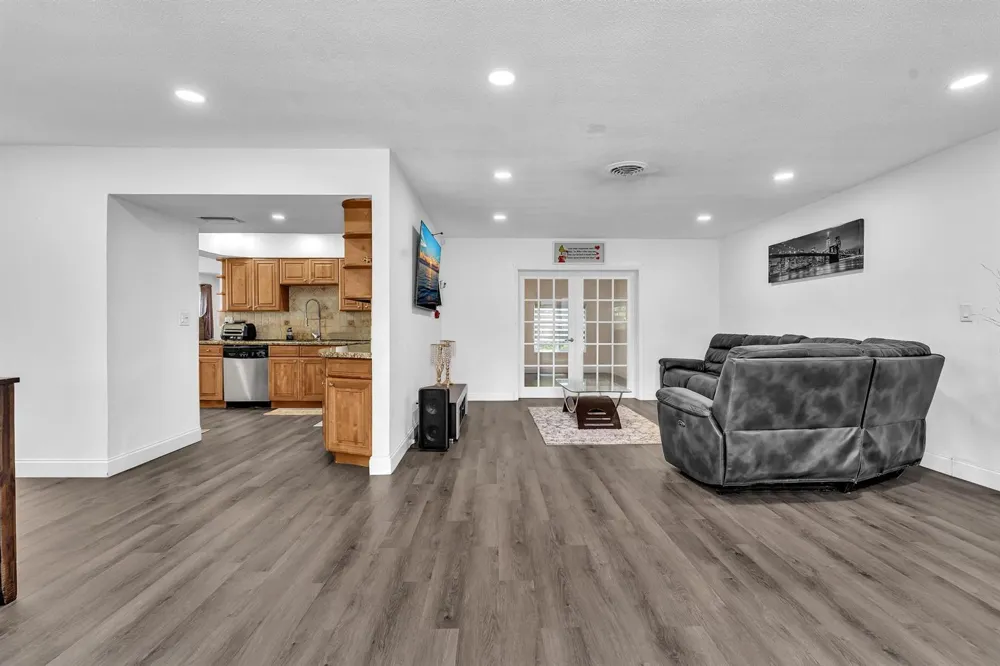 5260 SW 6TH PLACE Margate, FL 33068