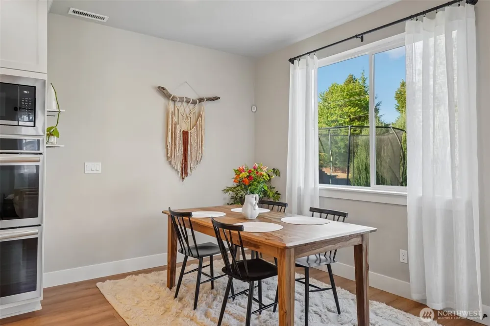 3016 S White Salmon Drive Ridgefield, WA 98642