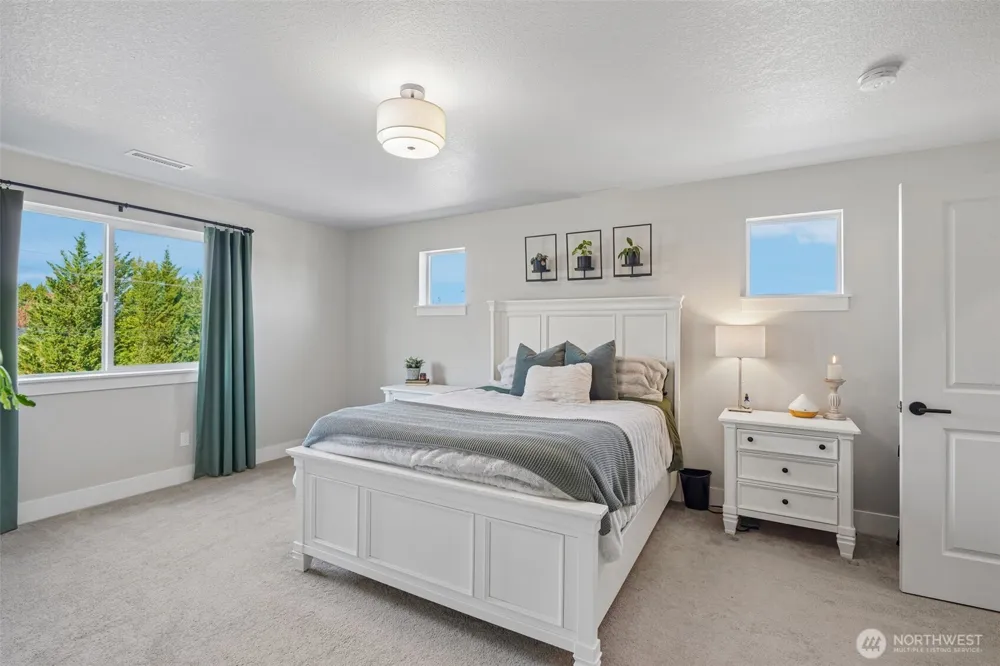 3016 S White Salmon Drive Ridgefield, WA 98642