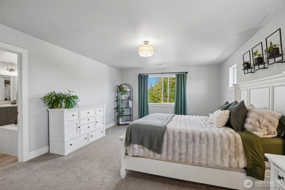 3016 S White Salmon Drive Ridgefield, WA 98642