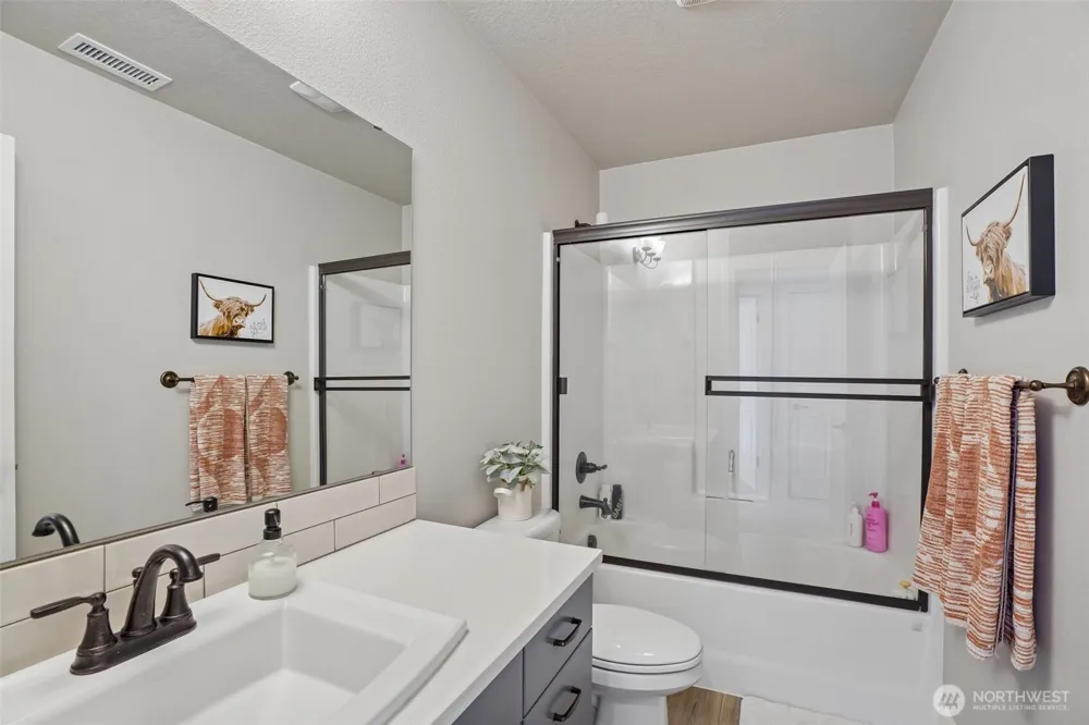 3016 S White Salmon Drive Ridgefield, WA 98642