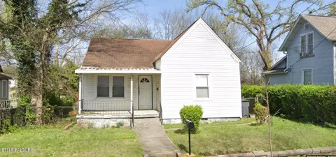 3207 Ashland Ave