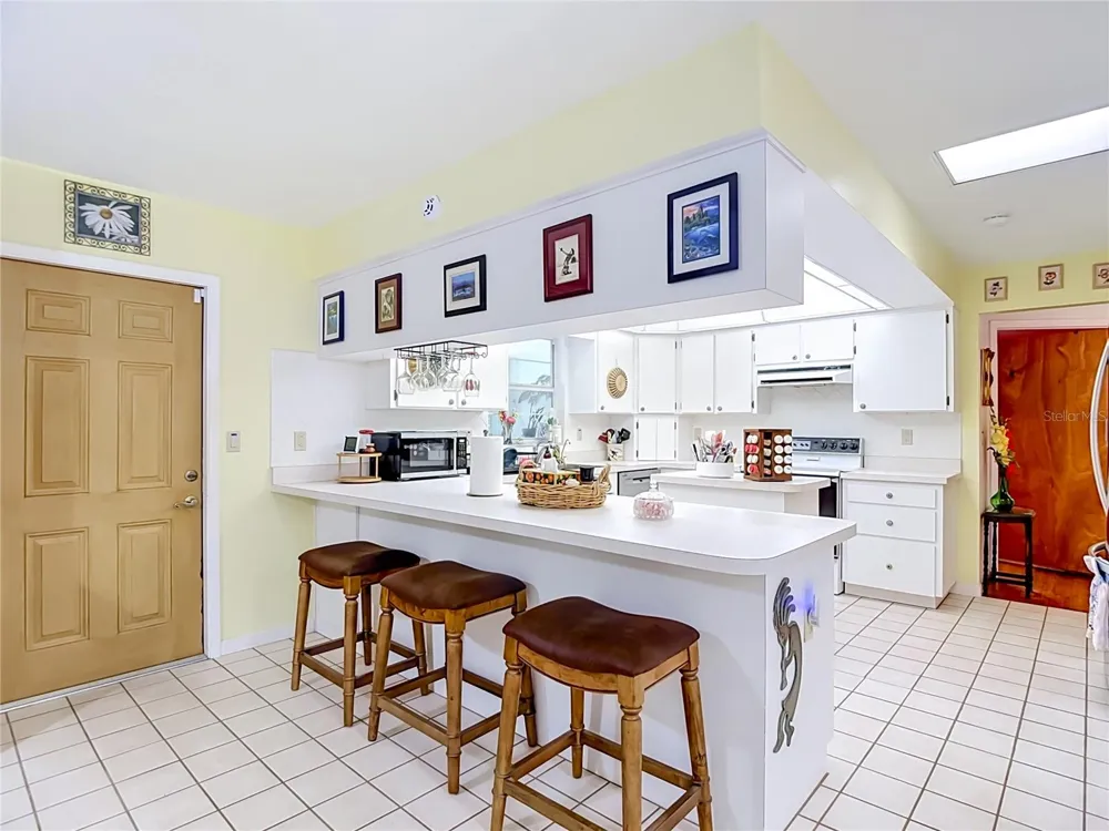 40312 SUNBURST DRIVE Dade City, FL 33525