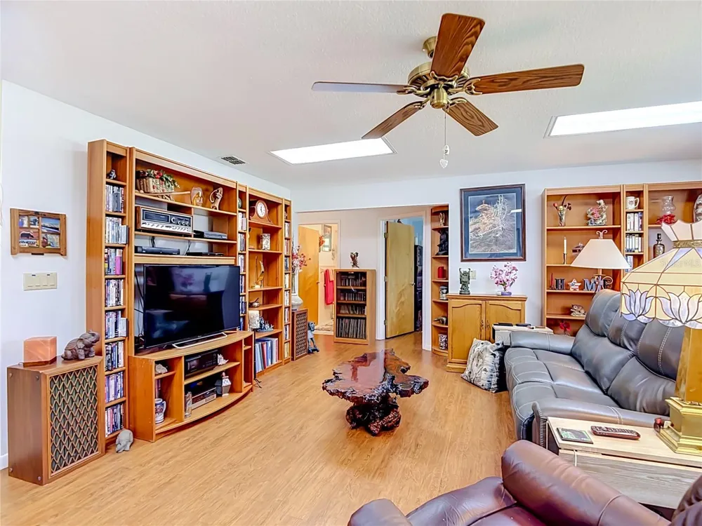 40312 SUNBURST DRIVE Dade City, FL 33525