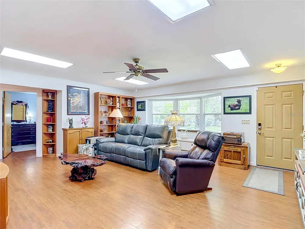 40312 SUNBURST DRIVE Dade City, FL 33525