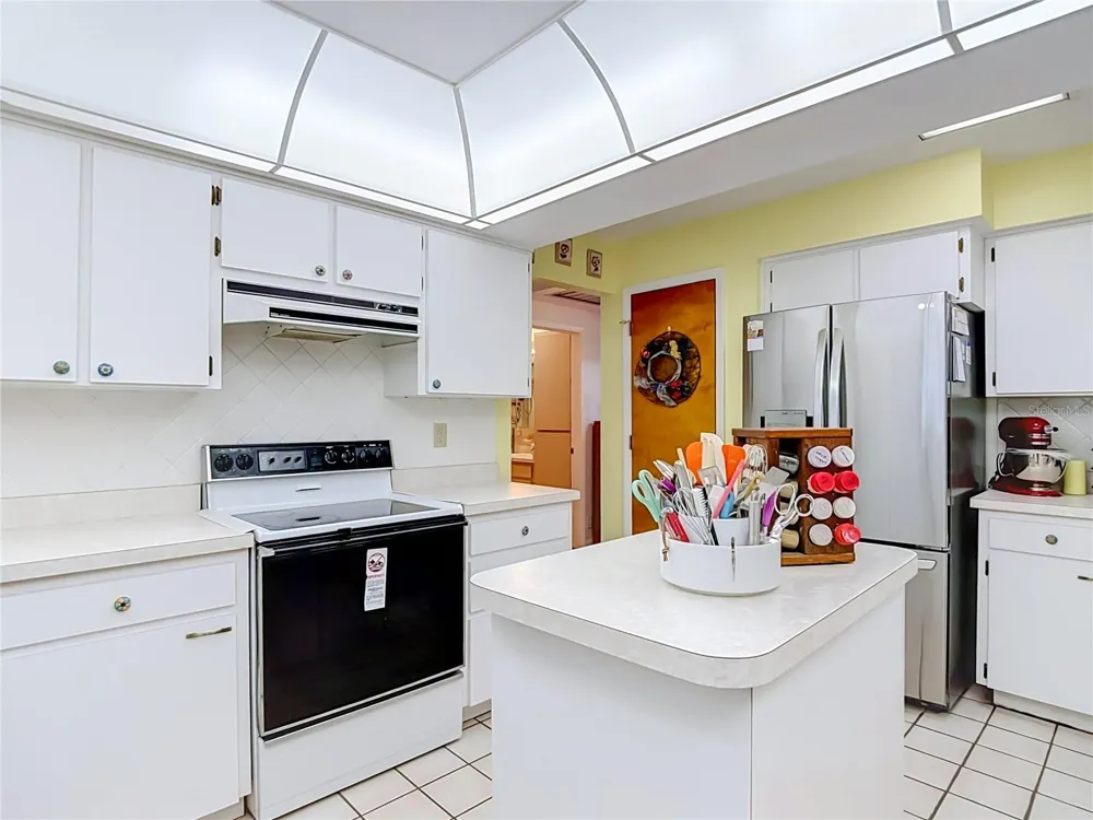 40312 SUNBURST DRIVE Dade City, FL 33525