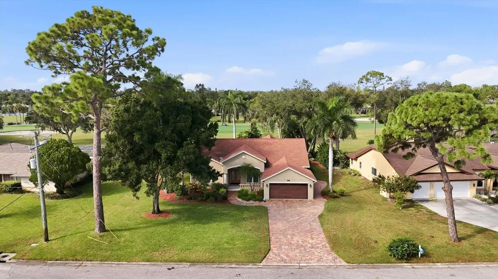 5210 INVERNESS DRIVE Sarasota, FL 34243