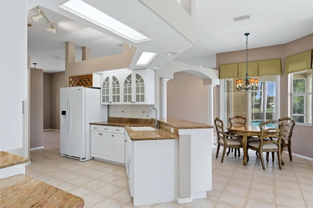 5210 INVERNESS DRIVE Sarasota, FL 34243