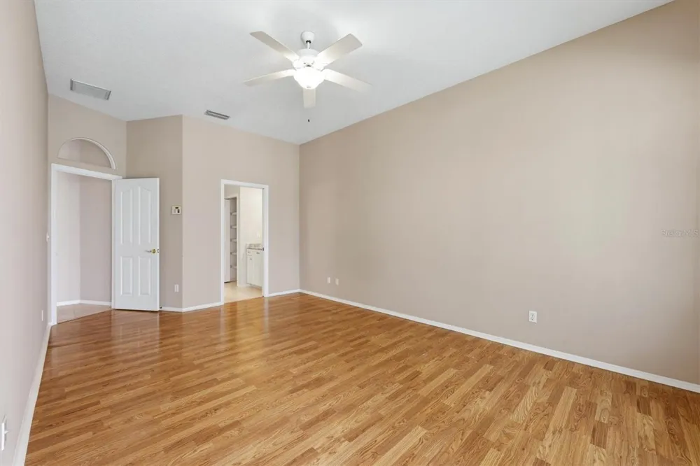 5210 INVERNESS DRIVE Sarasota, FL 34243