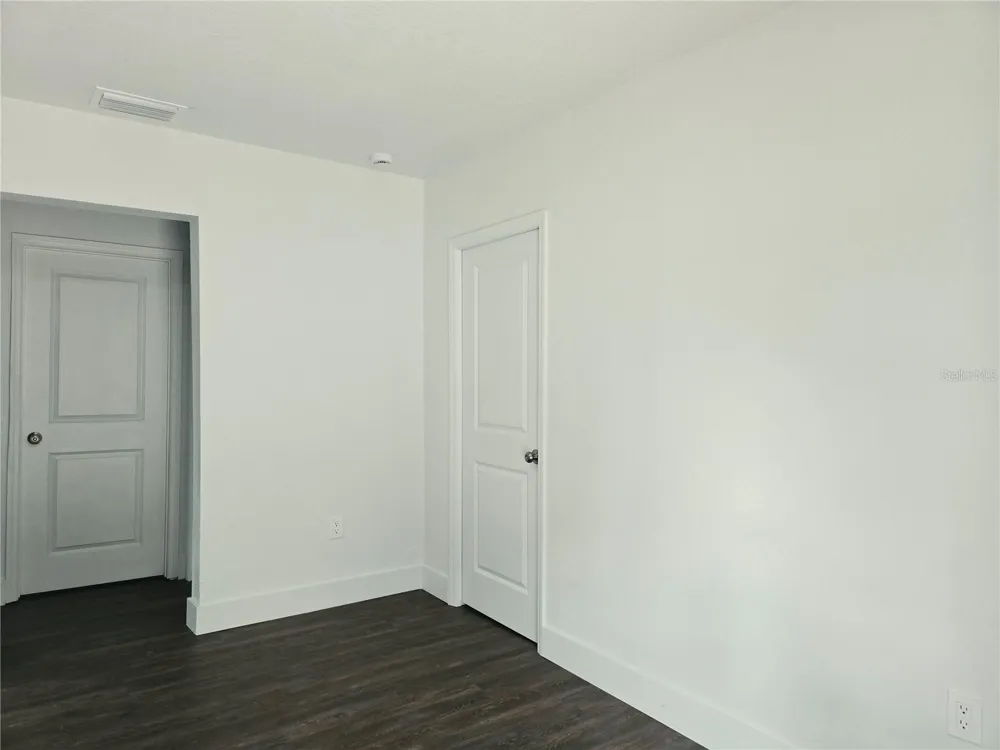9408 12TH STREET Tampa, FL 33612