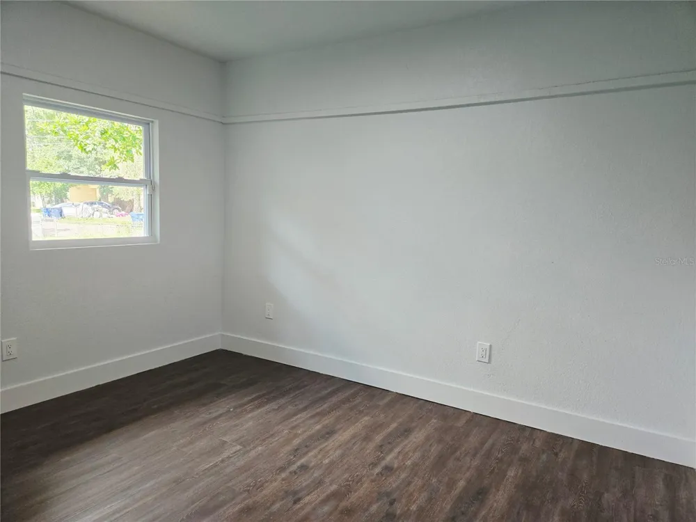 9408 12TH STREET Tampa, FL 33612
