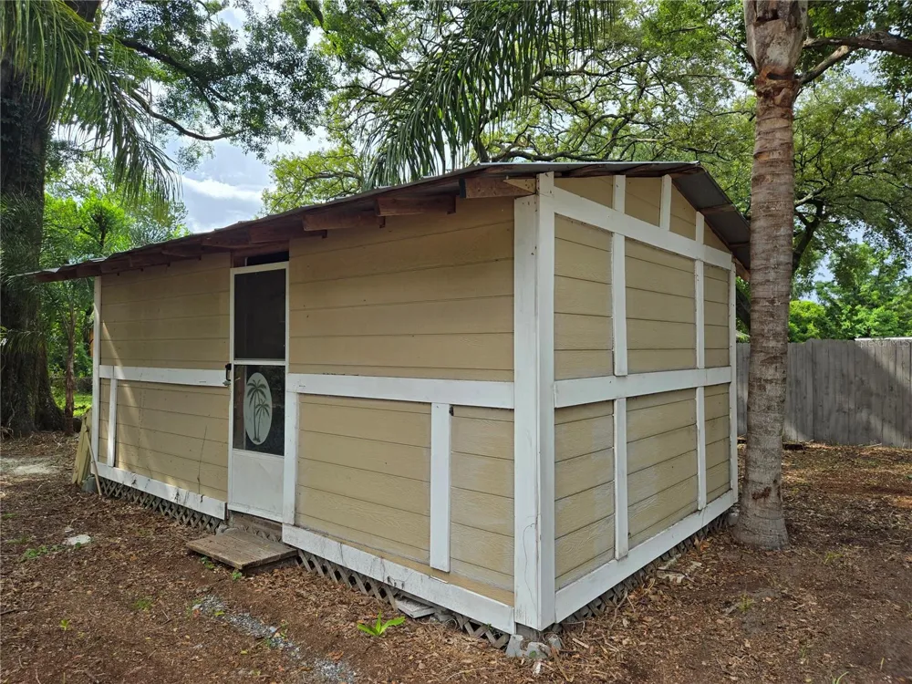 9408 12TH STREET Tampa, FL 33612