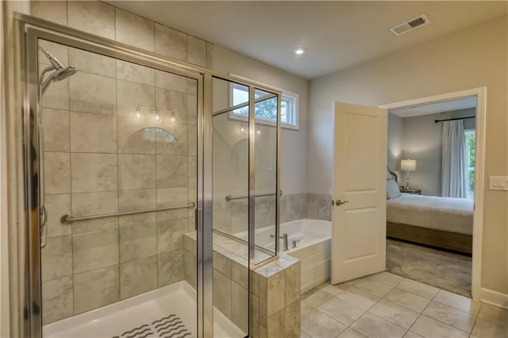 1011 Slip Path Greensboro, GA 30642
