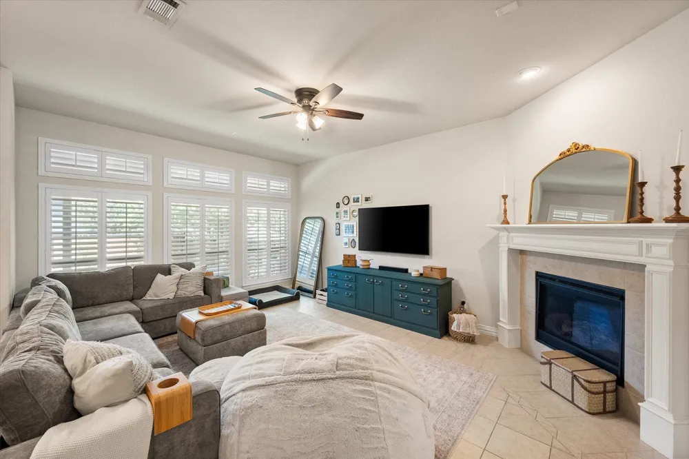 617 Newchester Drive Roanoke, TX 76262