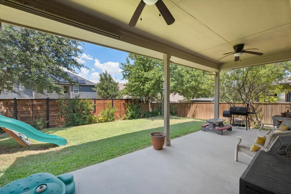 617 Newchester Drive Roanoke, TX 76262