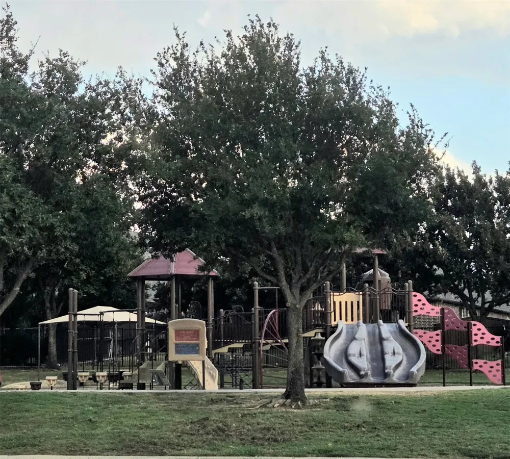 617 Newchester Drive Roanoke, TX 76262