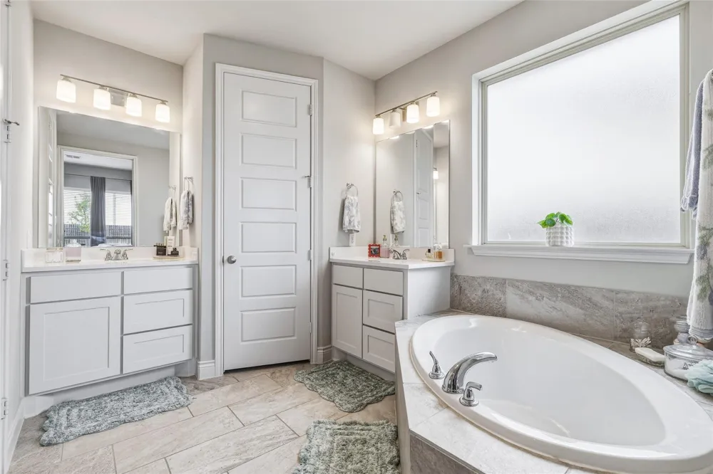 3205 High Meadow Street Seguin, TX 78155