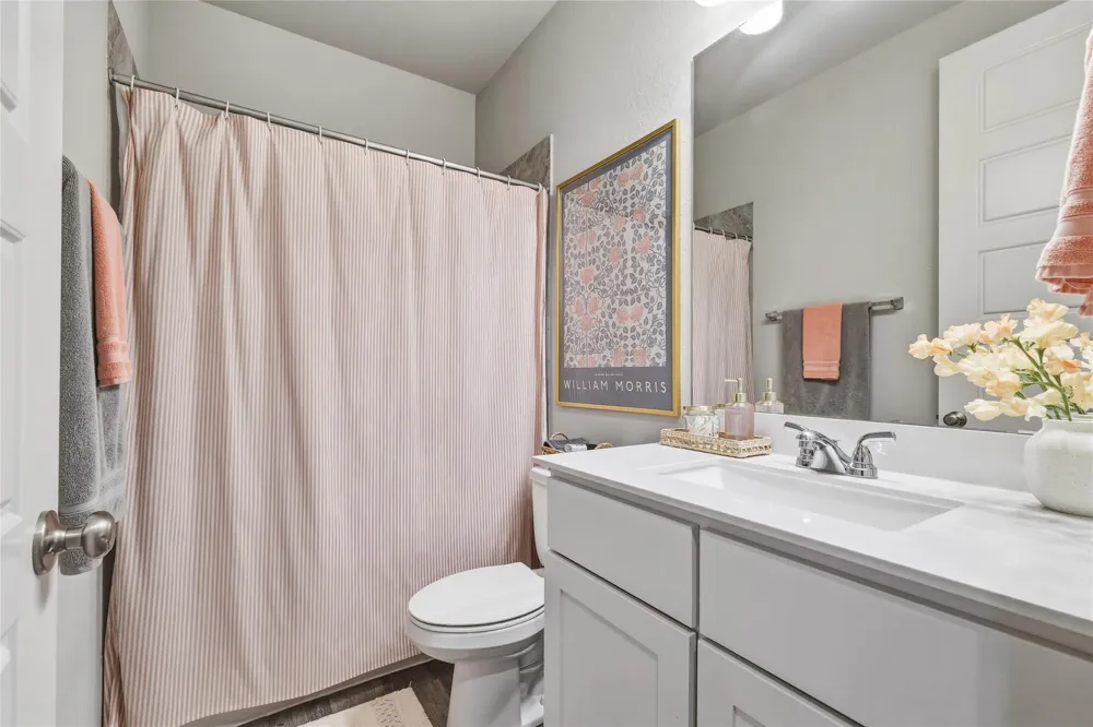 3205 High Meadow Street Seguin, TX 78155