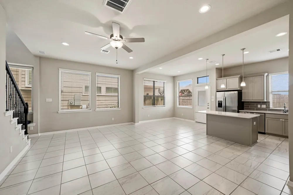 8718 Laurel Crest Drive Missouri City, TX 77459