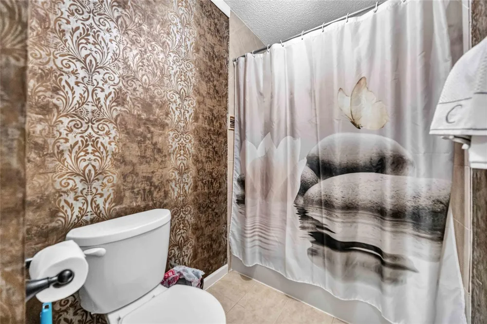 7828 Kendalia Drive Houston, TX 77036