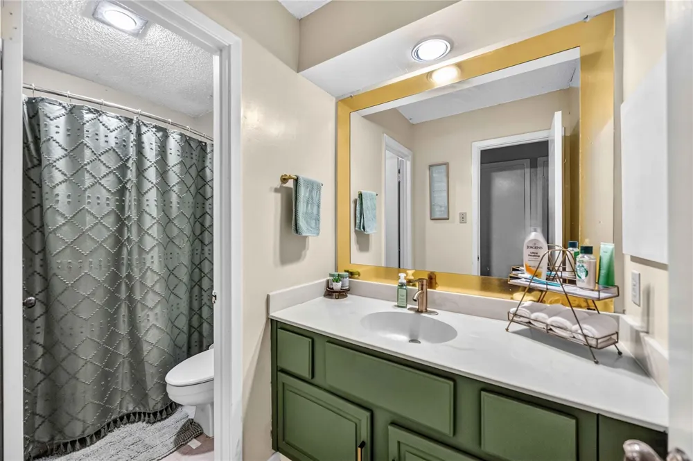 7828 Kendalia Drive Houston, TX 77036